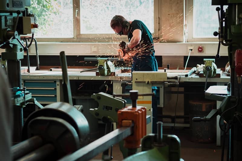 What is miter saw